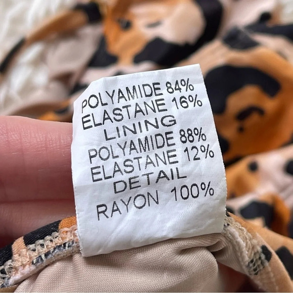 Agua de coco leopard print one piece swimsuit open back no padded size M - Picture 6 of 9